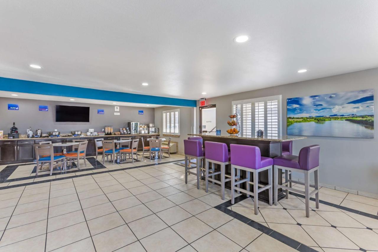 Best Western Sunland Park Inn Ел Пасо Екстериор снимка