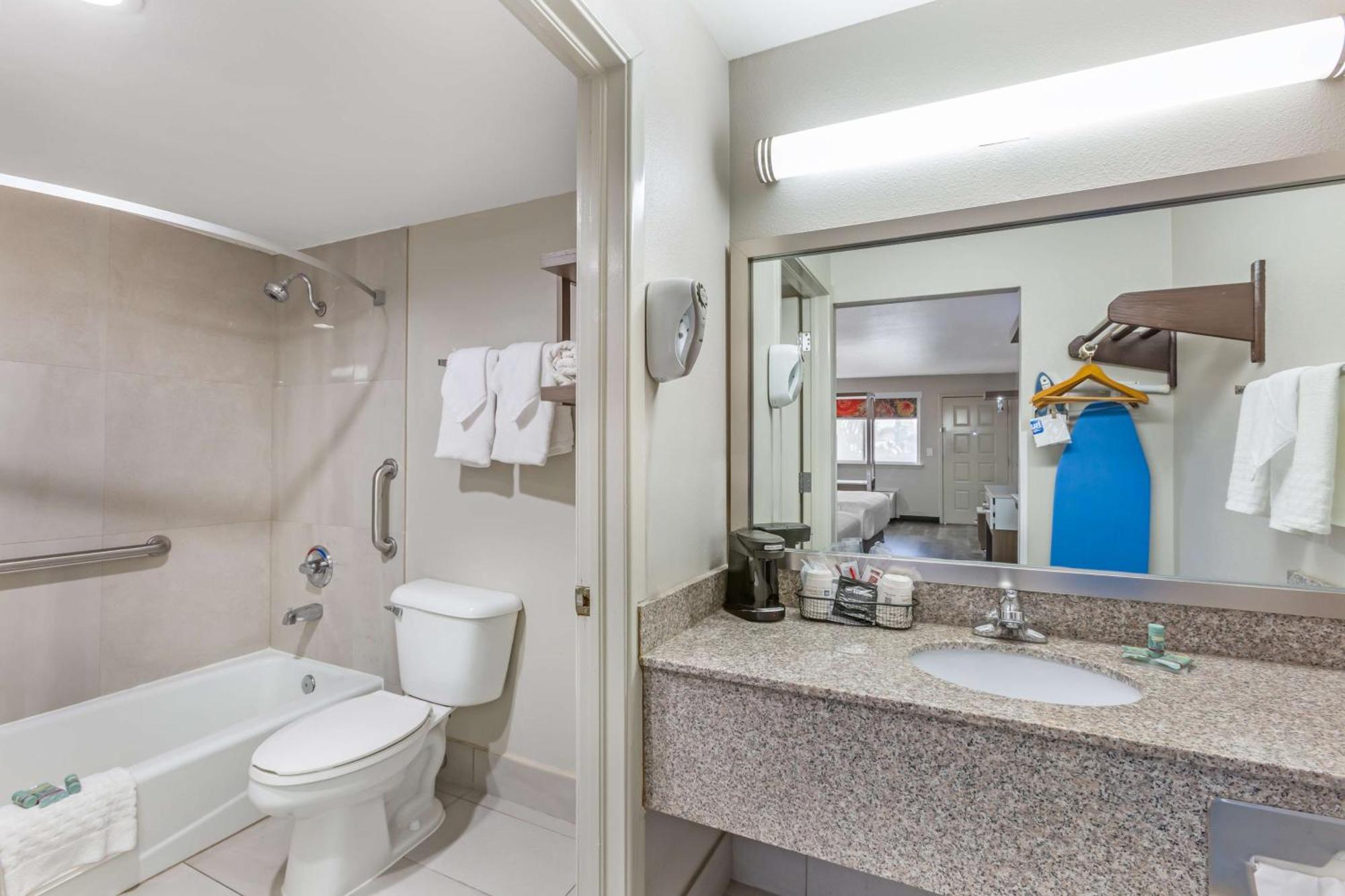 Best Western Sunland Park Inn Ел Пасо Екстериор снимка